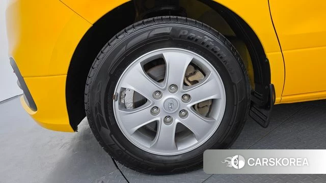 Hyundai The New Grand Starex id 3898759 из Кореи 15