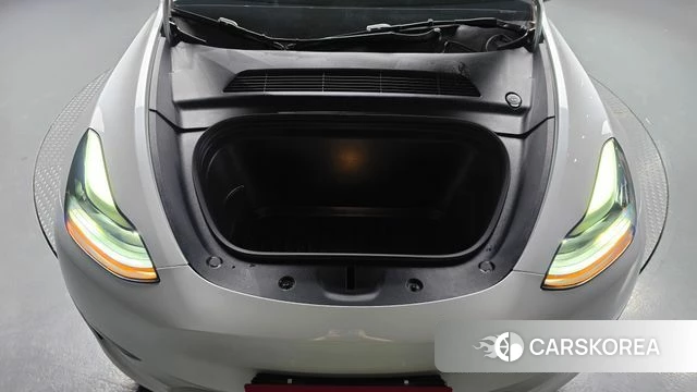 Tesla Model Y id 4681893 из Кореи 27