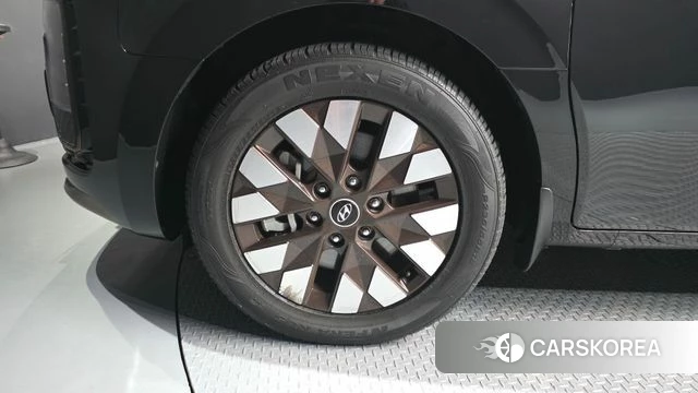 Hyundai Staria id 4488524 из Кореи 29