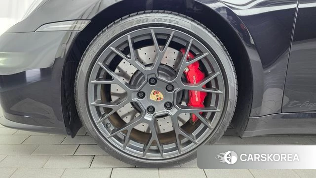 Porsche 911(992) id 4649558 из Кореи 25