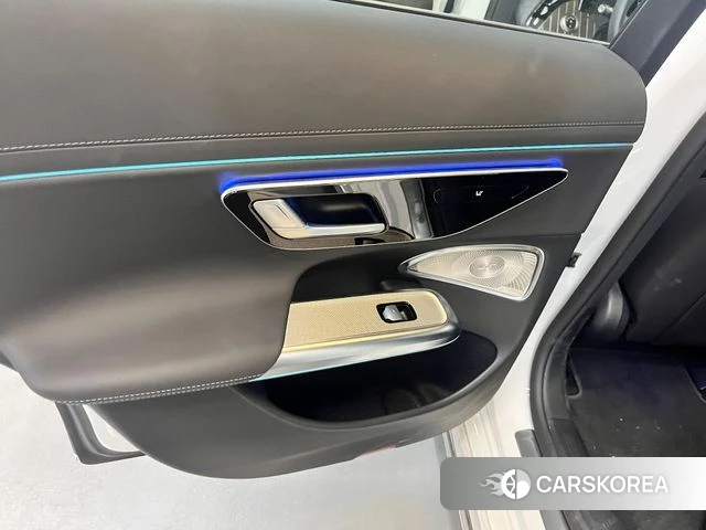 Mercedes-Benz E-Class W214 2025 Белый из Кореи, фото 5