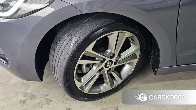 Hyundai Avante AD id 3522967 из Кореи 13