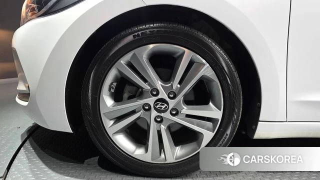 Hyundai Avante AD id 4652287 из Кореи 22