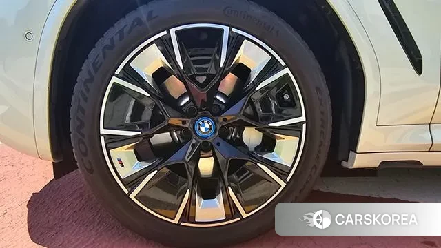 BMW iX3 id 3021350 из Кореи 11