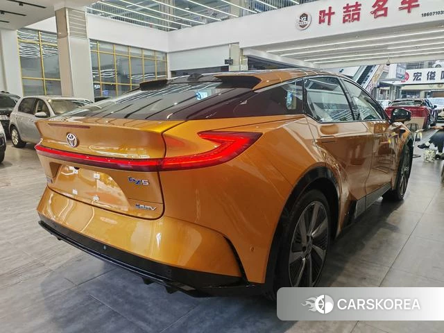 Toyota bZ5 2025 Желтый из Китая, фото 5