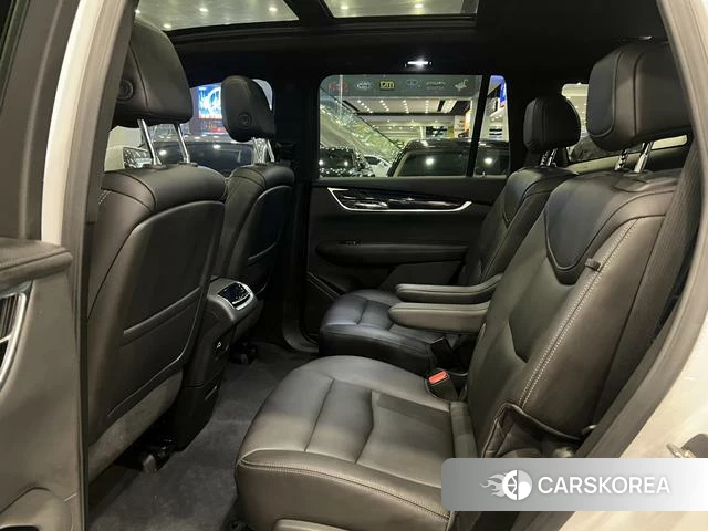 Cadillac XT6 2022 Белый из Китая, фото 5