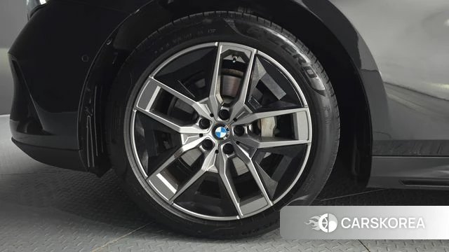 BMW 5 Series (G60) id 4248828 из Кореи 32