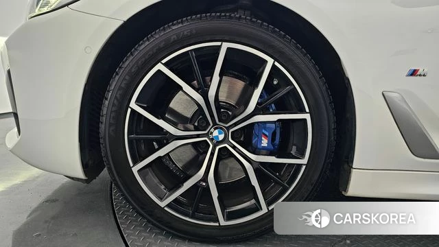 BMW 5 Series (G30) id 3964076 из Кореи 15