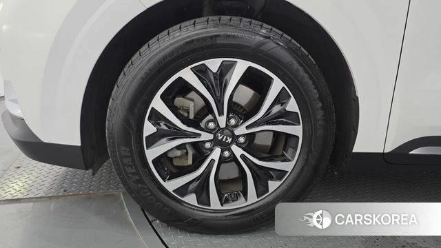 Kia Carnival 4th generation id 4683650 из Кореи 15