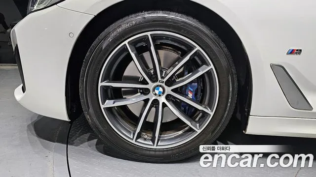 BMW 5 Series (G30) id 2689432 из Кореи 15