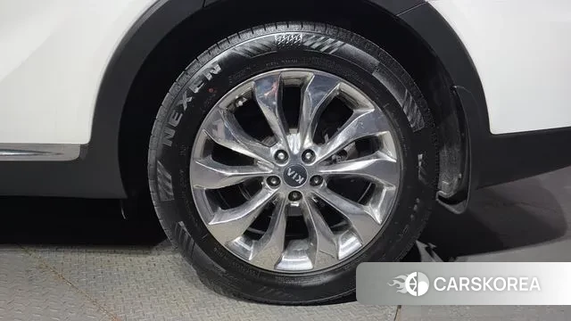 Kia The New Sorento id 3761453 из Кореи 15