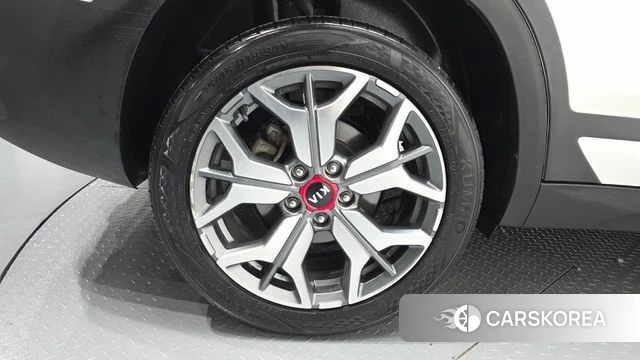 Kia Seltos id 4508099 из Кореи 29