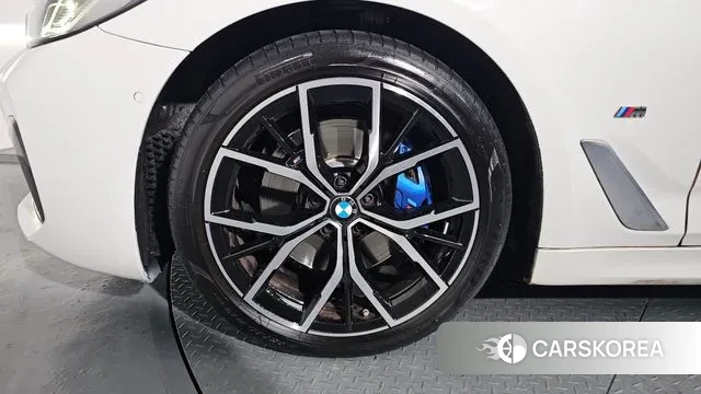 BMW 5 Series (G30) id 3650216 из Кореи 15