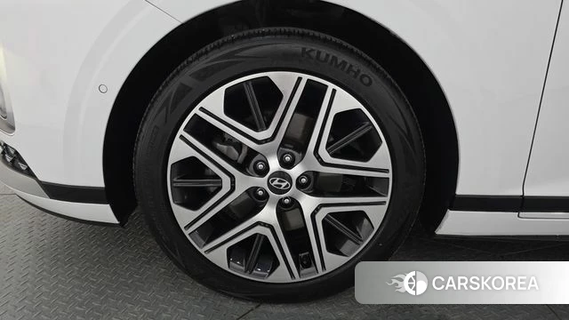 Hyundai Grandeur (GN7) id 4623011 из Кореи 27