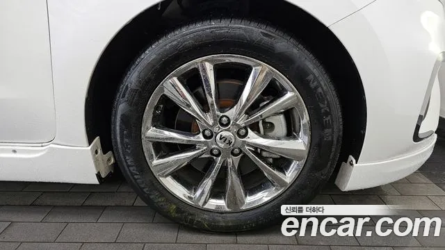 Kia The New Carnival id 2844729 из Кореи 15