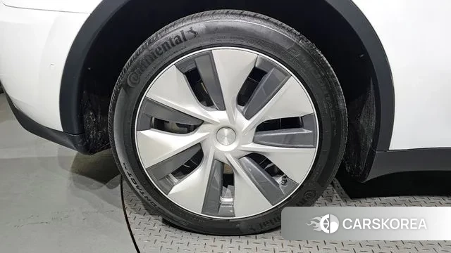 Tesla Model Y id 3031904 из Кореи 15