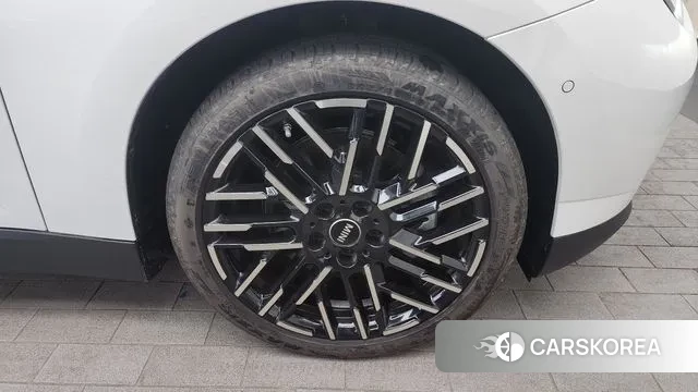 Mini Cooper Electric id 3496766 из Кореи 15