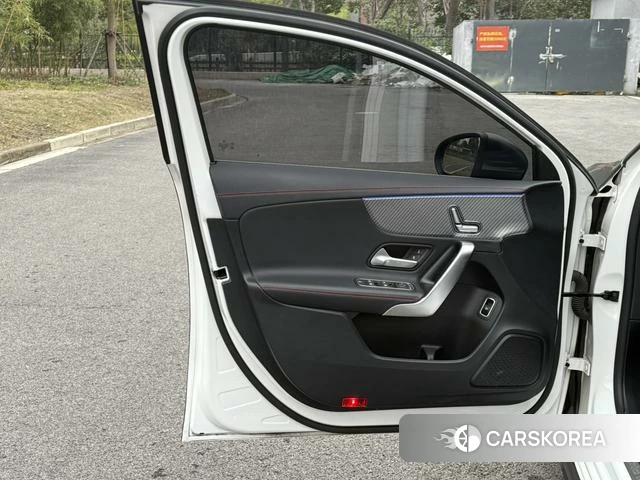 Mercedes-Benz Class A id 4240012 из Китая 22