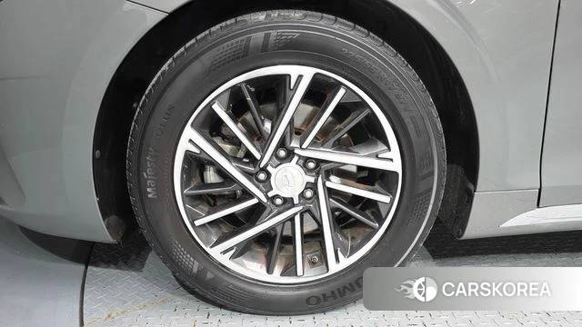 Hyundai The New Grandeur IG id 4712652 из Кореи 29