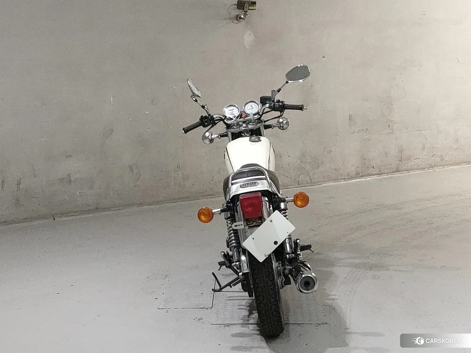 Проданный Yamaha SR 400 2012 из Японии, фото 3