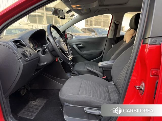 Volkswagen Polo 2018 Красный из Китая, фото 5