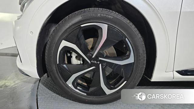 Kia EV6 id 3941057 из Кореи 16