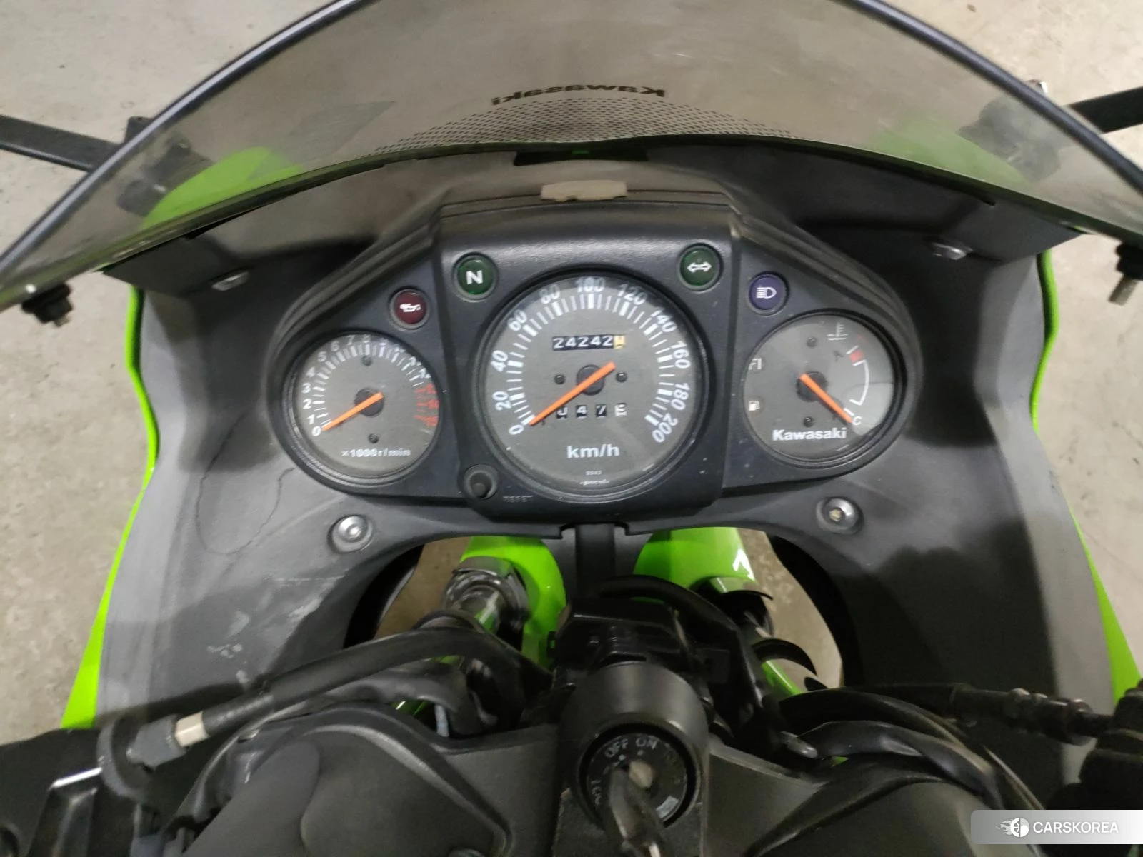 Kawasaki NINJA 250R 2011 из Японии, фото 5