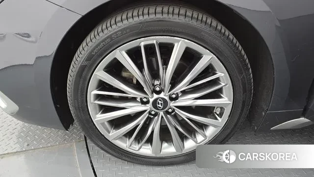 Hyundai Grandeur IG id 3297780 из Кореи 15