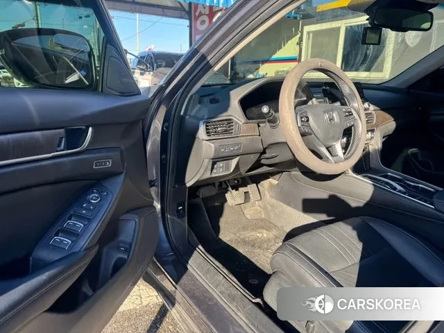 Honda Accord 10th Generation id 3449491 из Кореи 14