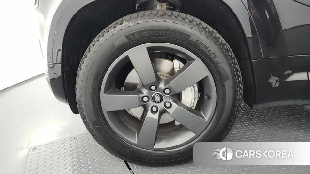 Land Rover Defender (L663) id 4462263 из Кореи 29