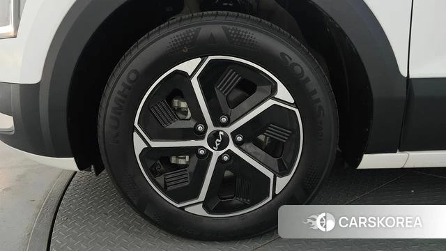 Kia Di Ol Nu Niro id 4893386 из Кореи 15