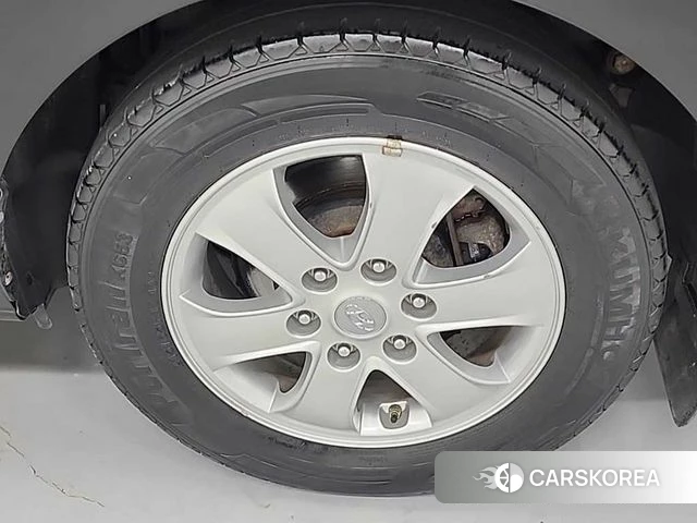 Hyundai The New Grand Starex id 3828831 из Кореи 13