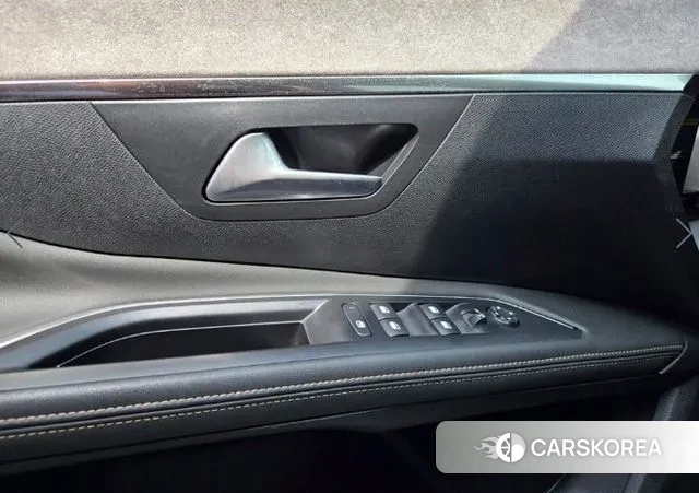 Peugeot 5008 second generation id 3028396 из Кореи 15