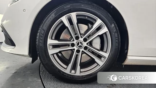 Mercedes-Benz E-Class W213 id 3621491 из Кореи 15