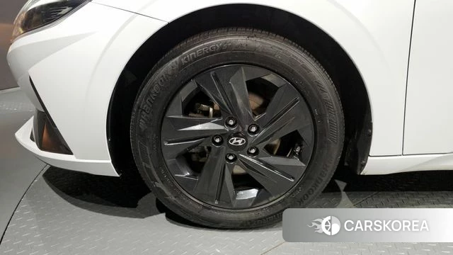Hyundai Avante Hybrid (CN7) id 4395578 из Кореи 15