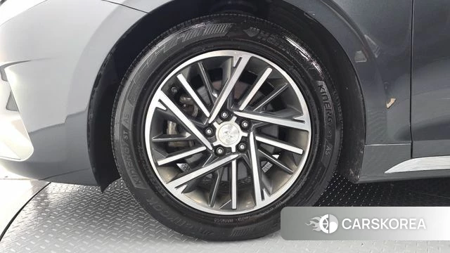Hyundai The New Grandeur IG id 4775577 из Кореи 30