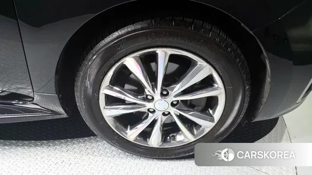 Kia The New Carnival id 2976832 из Кореи 15