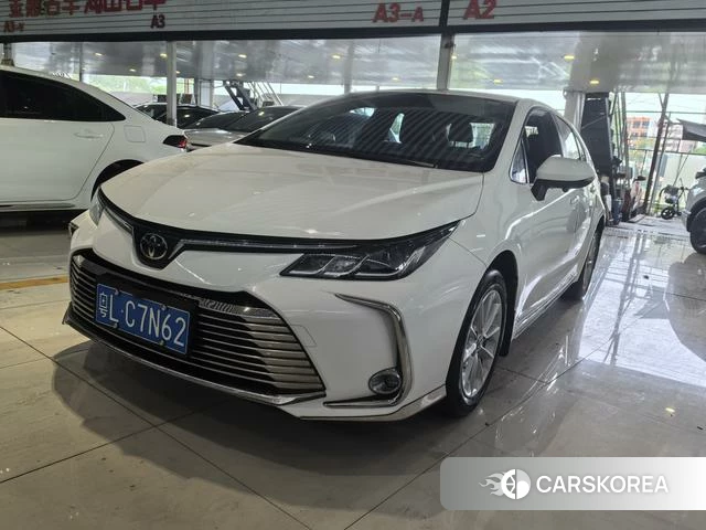 Toyota Corolla 2022 Белый из Китая, фото 5