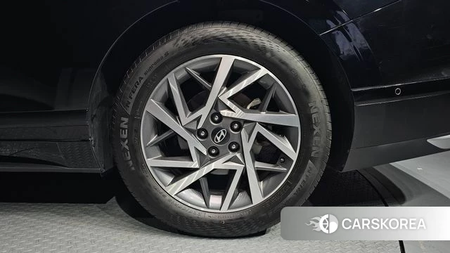 Hyundai Grandeur (GN7) id 3786690 из Кореи 15