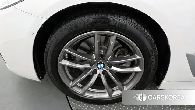 BMW 5 Series (G30) id 3198769 из Кореи 15