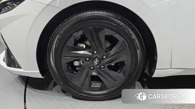 Hyundai Avante (CN7) id 3759530 из Кореи 15