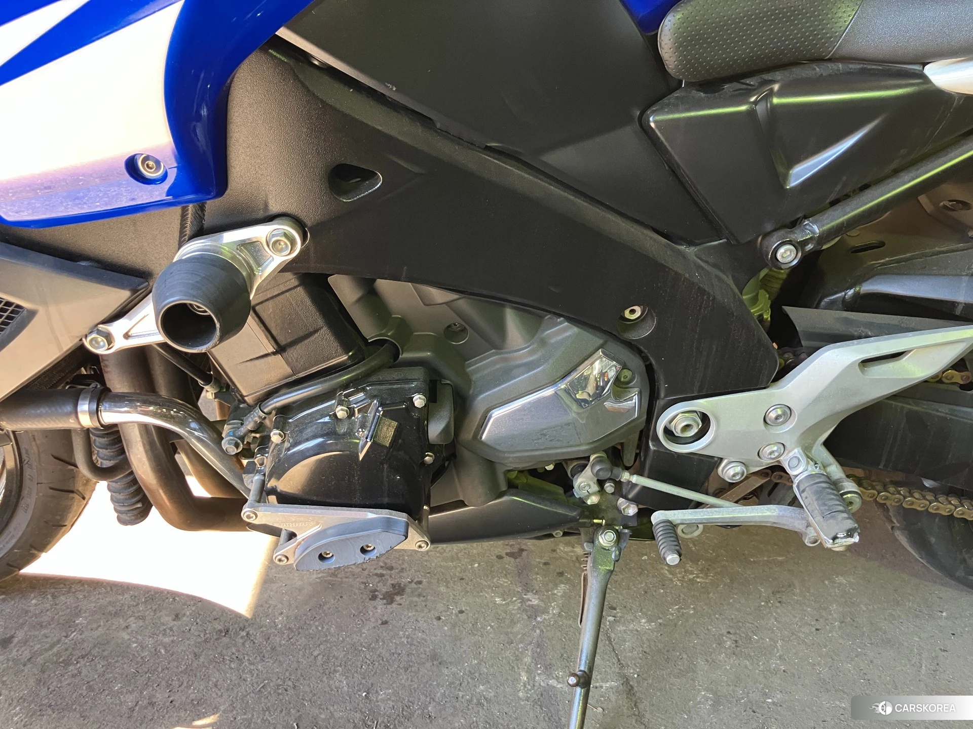 Suzuki GSX 1300 BK (B-KING) id 3947798 из Японии 10