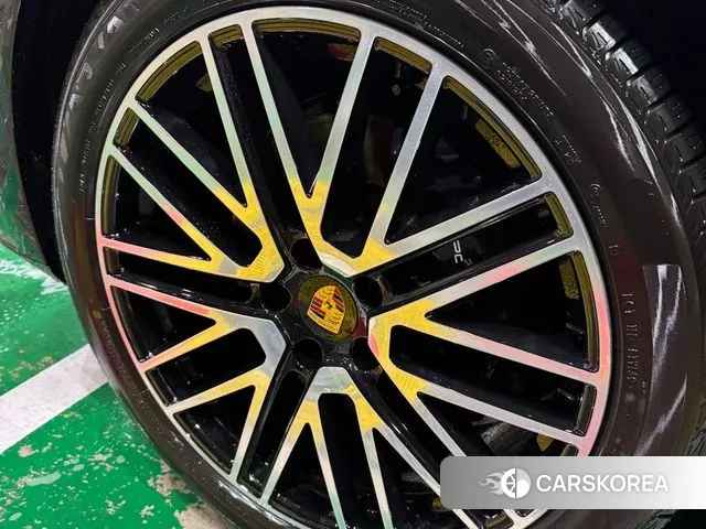 Porsche Cayenne (PO536) 2024 Черный из Кореи, фото 5