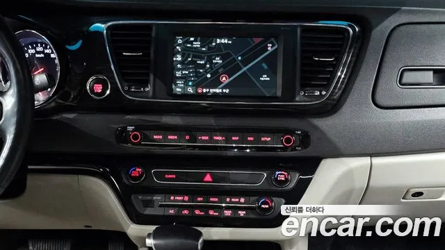 Kia The New Carnival id 2686688 из Кореи 15