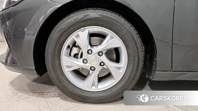 Hyundai Avante (CN7) id 3722680 из Кореи 15