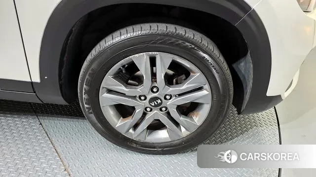 Kia Seltos id 3335779 из Кореи 15