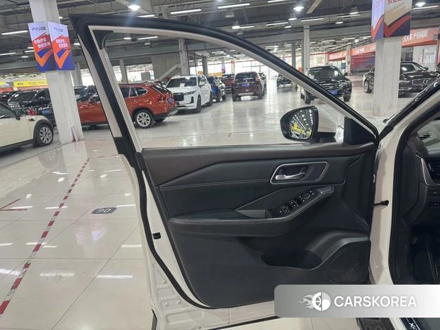 Nissan Qijun id 4300483 из Китая 17