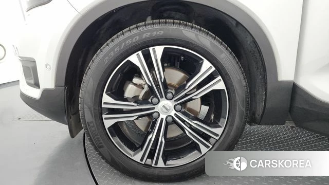 Volvo XC40 id 4244792 из Кореи 33