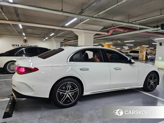 Mercedes-Benz E-Class W214 id 4487613 из Кореи 15