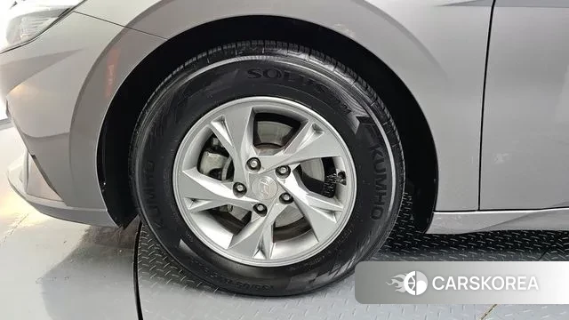 Hyundai Avante (CN7) id 3356365 из Кореи 15